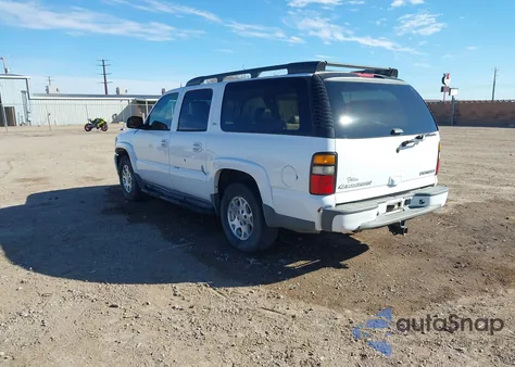 2005 Chevrolet Suburban 1500 Z71 z USA, uszkodzony, nr VIN 3GNEC16Z95G288863